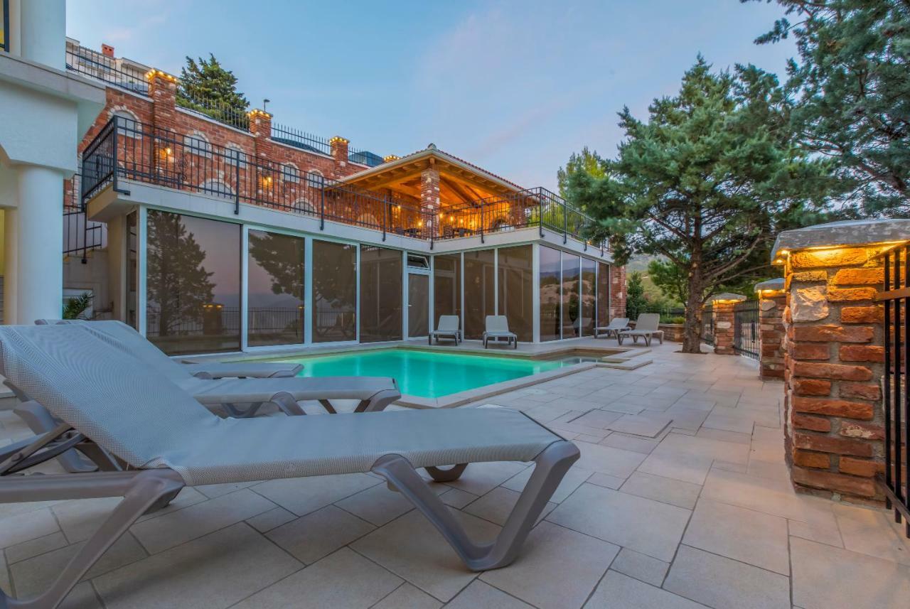 Palace Paulina Luxury Residence Novi Vinodolski Exterior photo